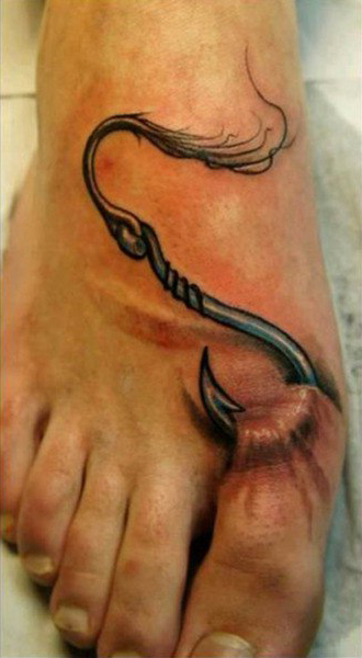 Painfully Hooked Skin 3D tatto on foot