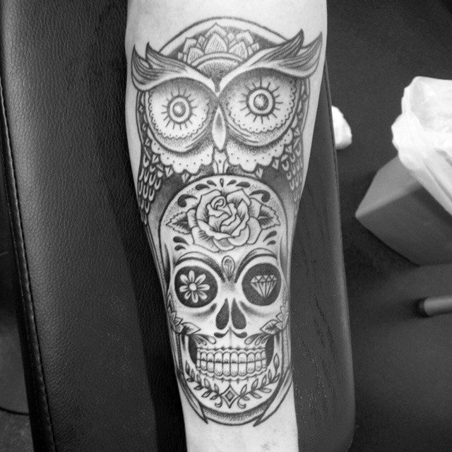 Owl and Skull Chicano tattoo by Ollie Wallace