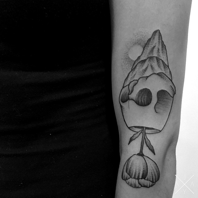 Arm Skull Rock