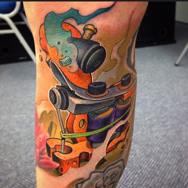 New School Tattoo Machine tattoo by Victor Chil