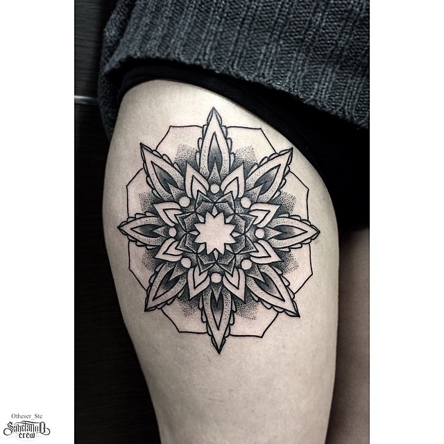 Dotwortk Snowflake tattoo on Thigh