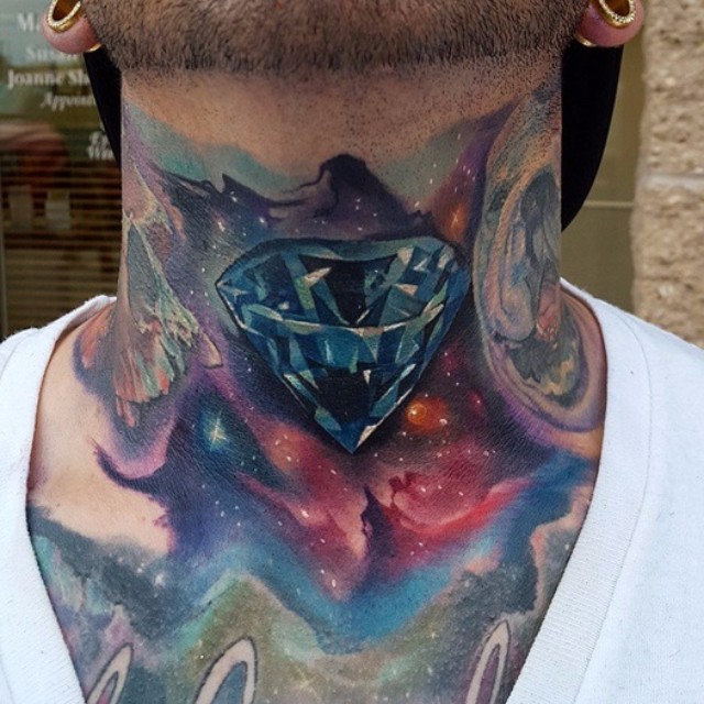 Universe Dimond on Neck