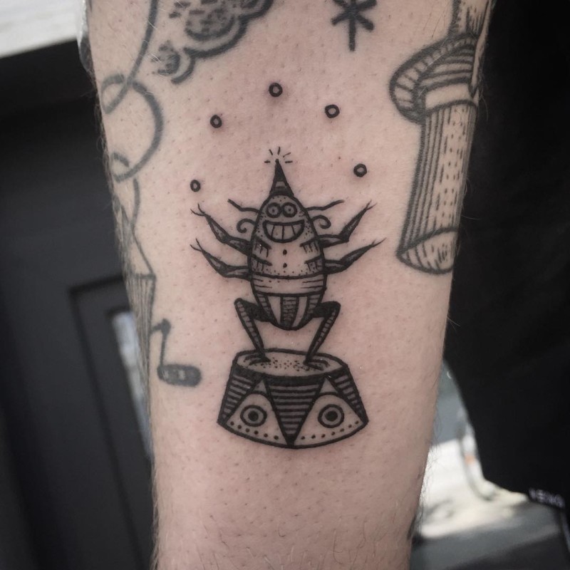 Crazy Cockroach Tattoo