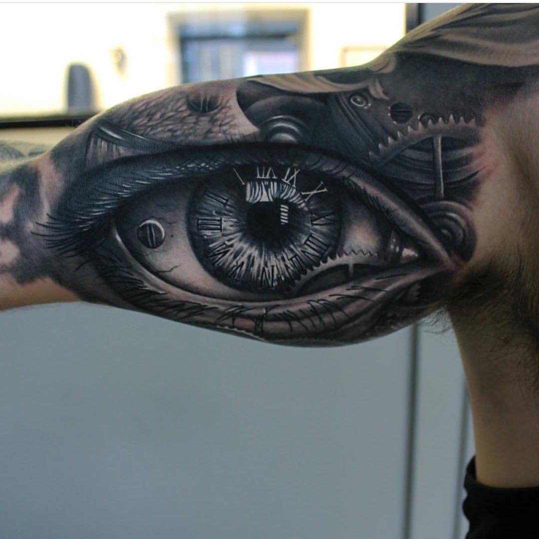 Realistic Eye Tattoo