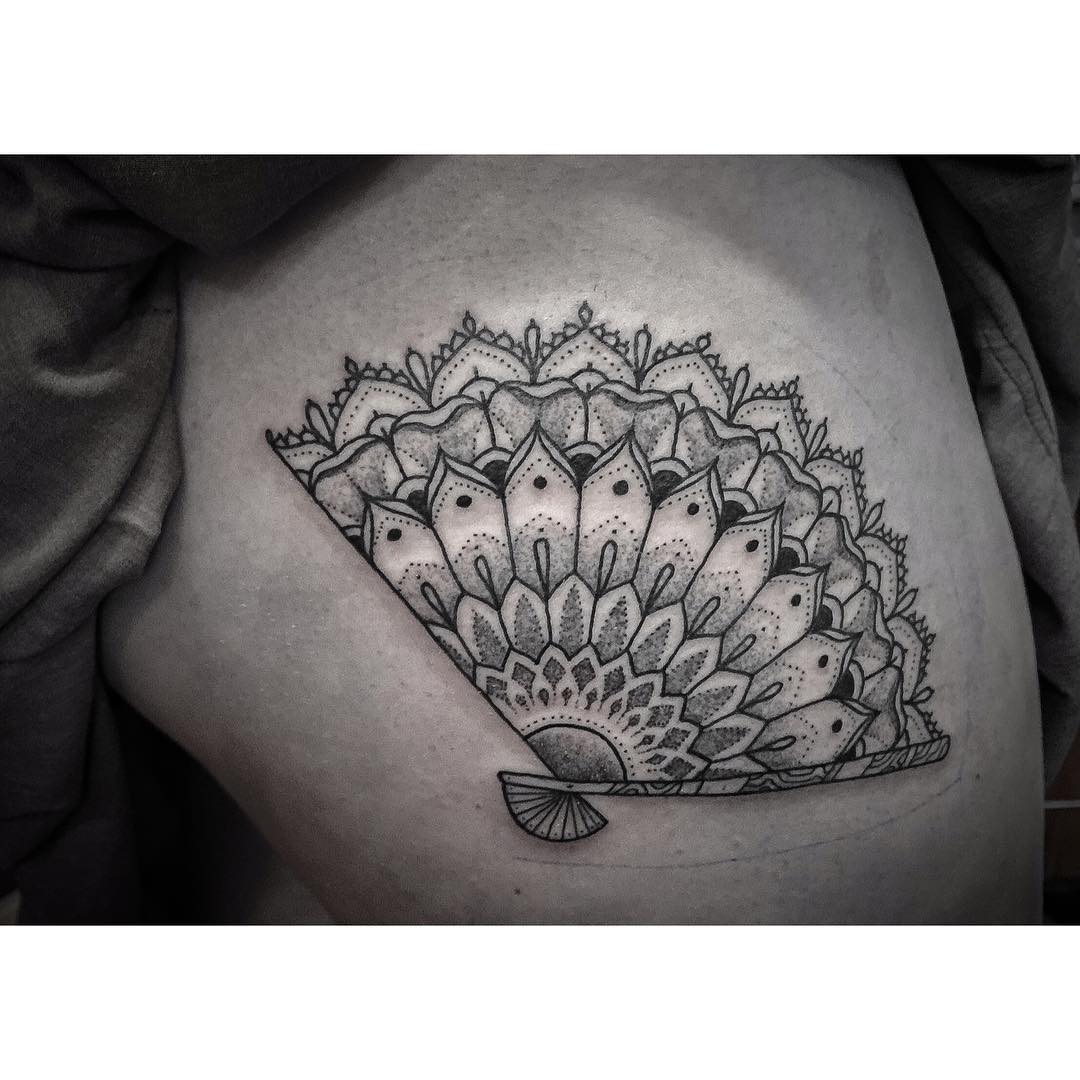 Fan Tattoo Dotwork