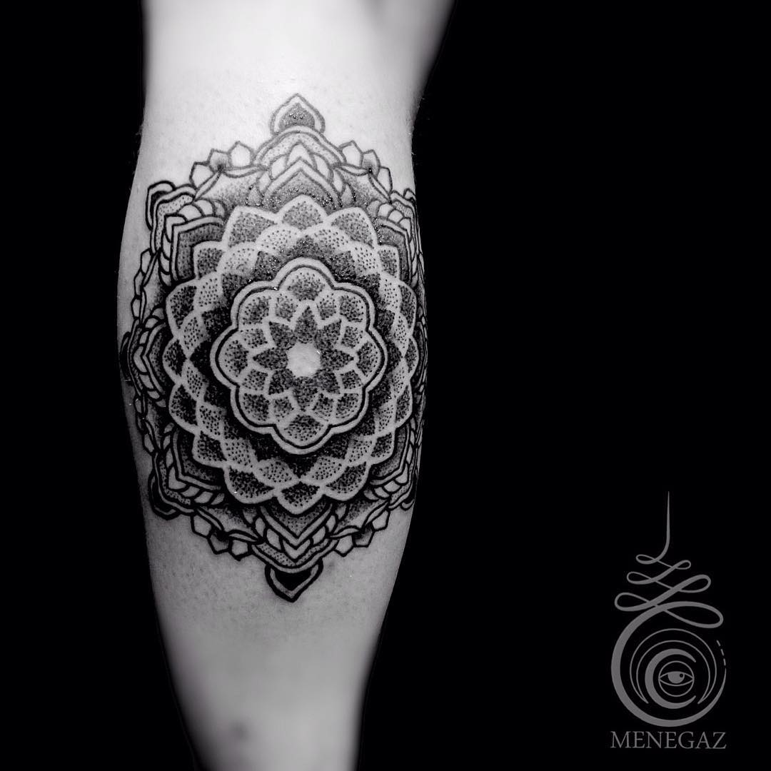 awesome mandala tattoo with a lot of layers