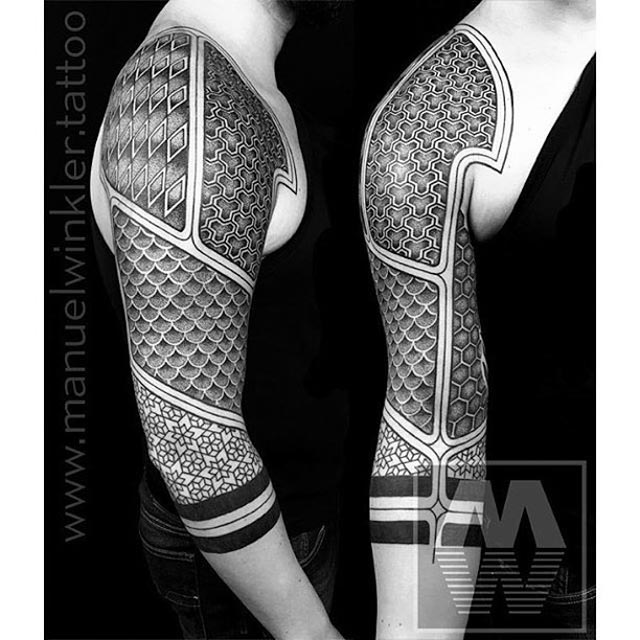 dotwork sleeve tattoo on shoulder