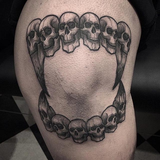 Knee Cap Tattoo by gara_tattooer2