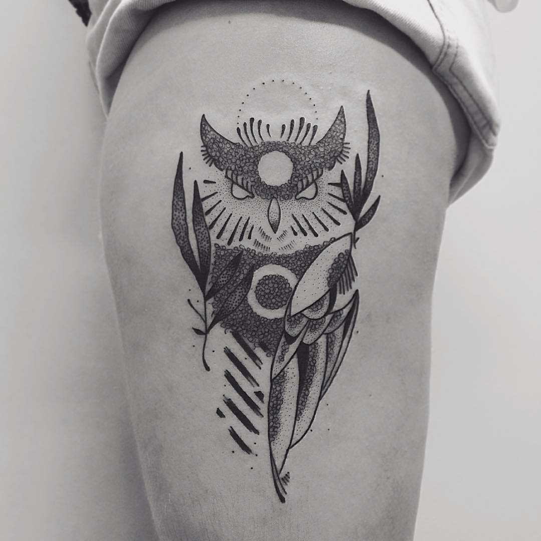 hip tattoo dotwork