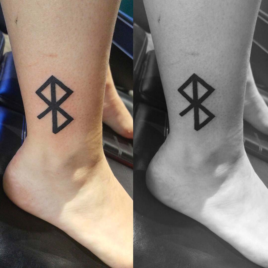 Tattoo Rune by tattoomony