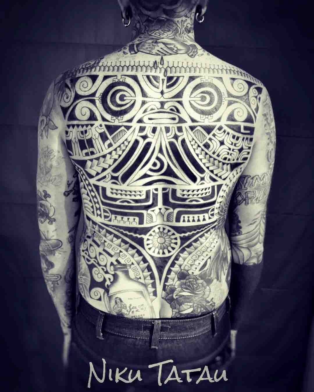 full back polynesian tattoo aztek