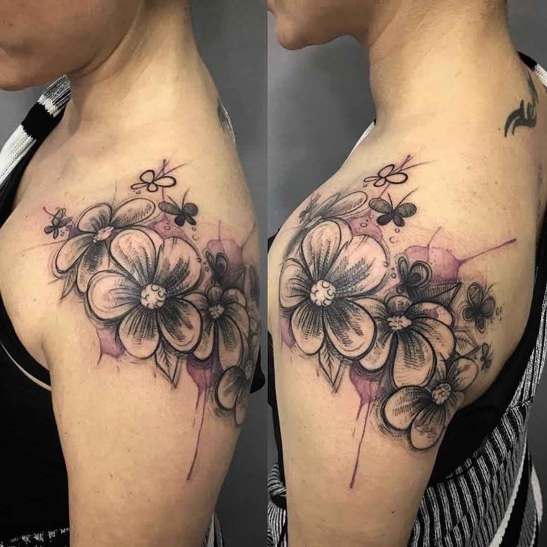 flowers tattoo on shoulder girl