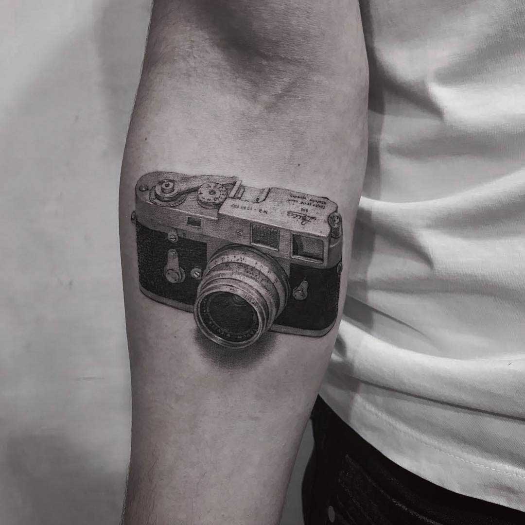 arm tattoo leica m2