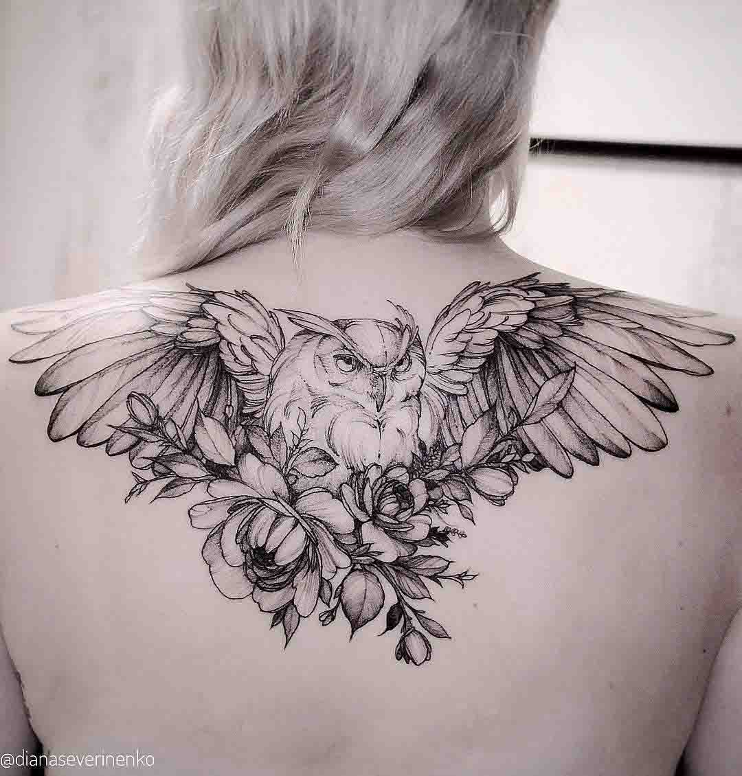 upper back owl tattoo