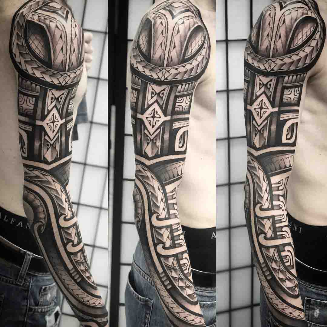 polynesian tattoo sleeve