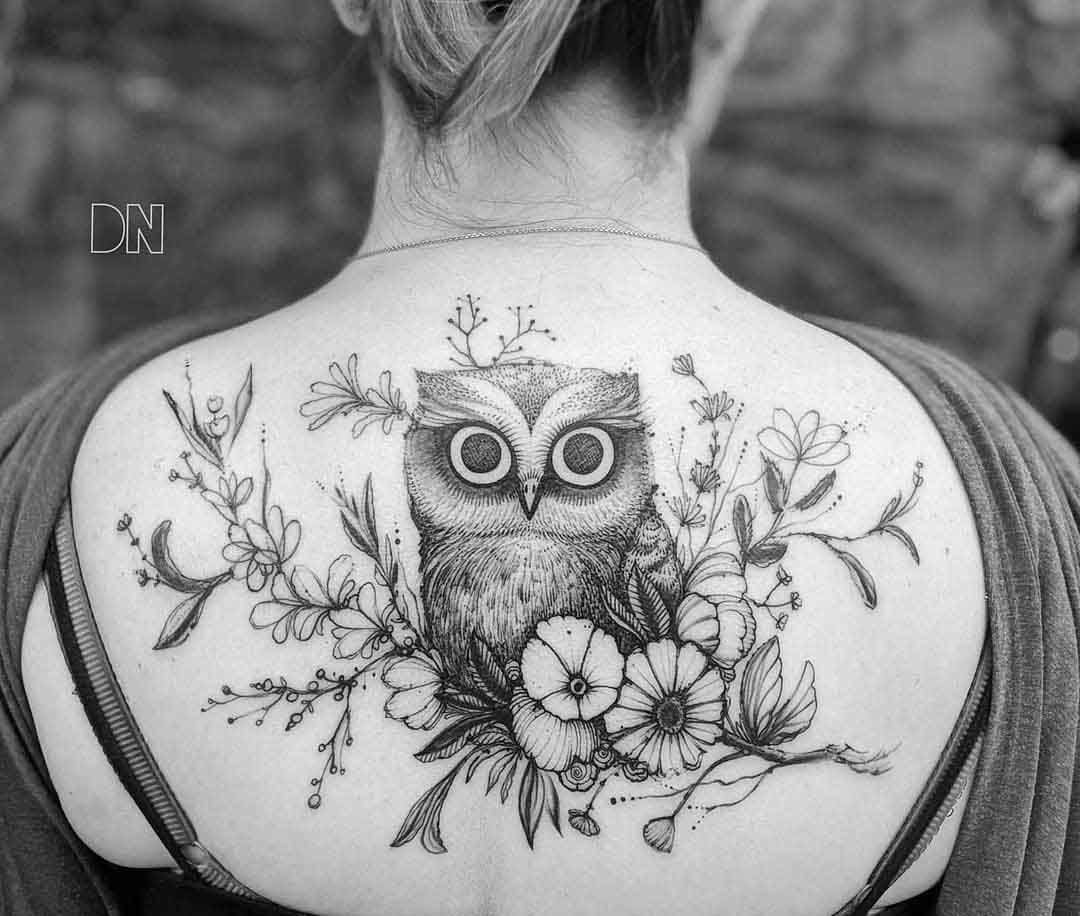 upper back tattoo flowers