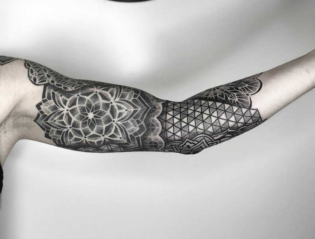 inner bicep dotwork tattoo sleeve