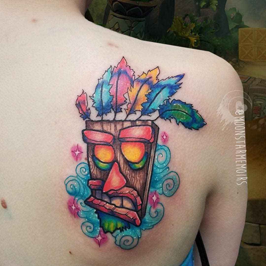 shoulder blade aku aku mask